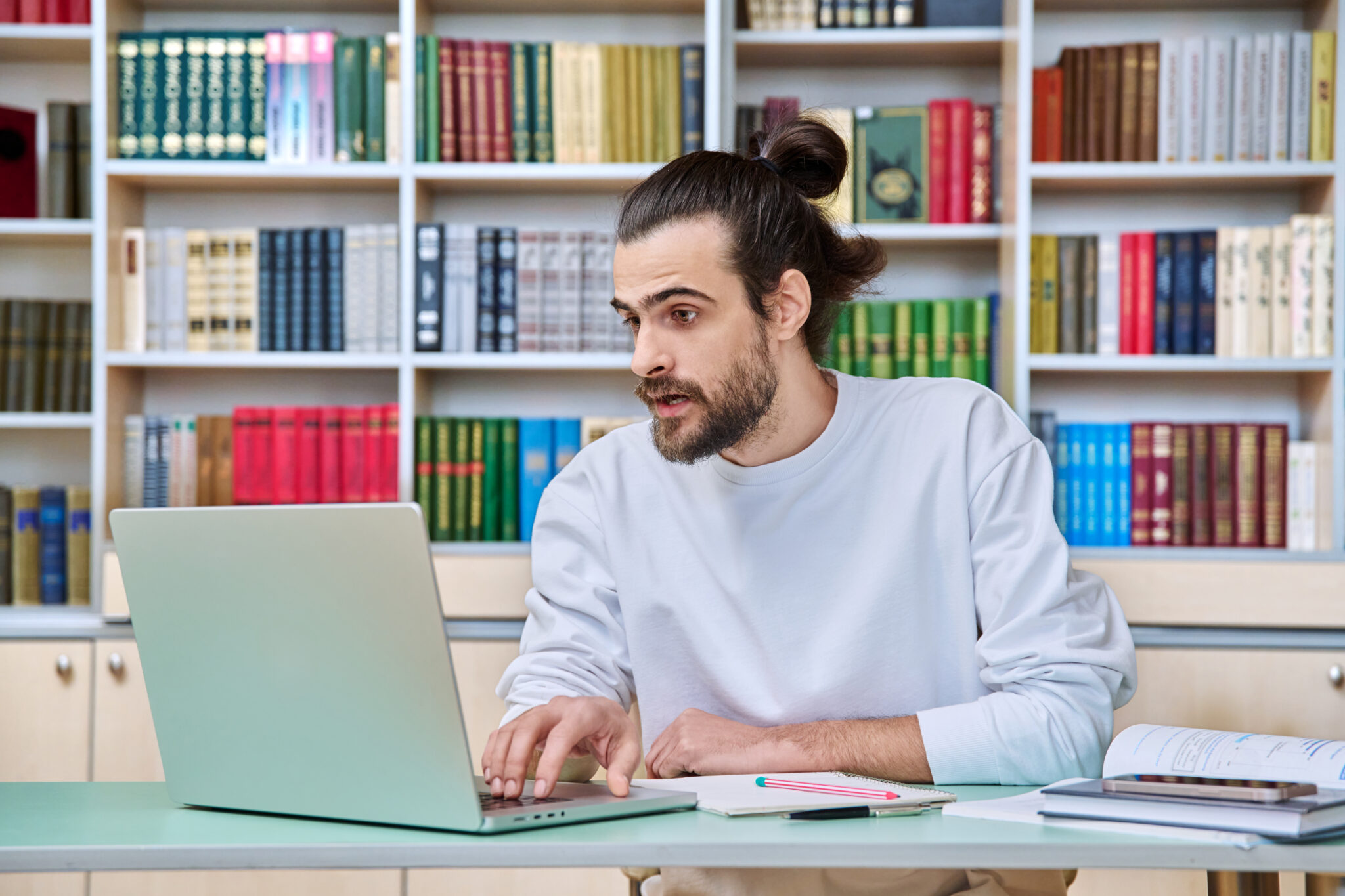Travail SEO local sur pc portable